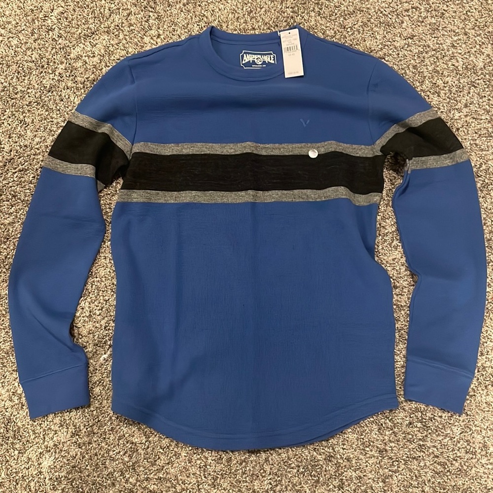 NWT American Eagle Sweatshirt. Size XS